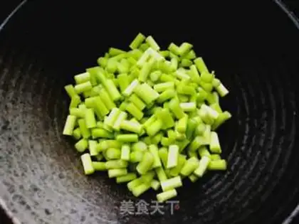 Make The pepper garlic step 2