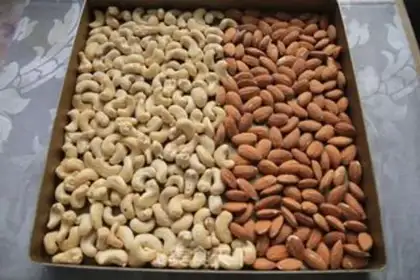 Make Antarctic krill salad step 1