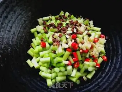 Make The pepper garlic step 4