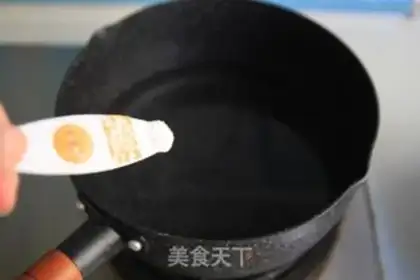 Make Antarctic krill salad step 5