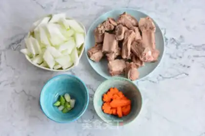 Make Pork soup step 0