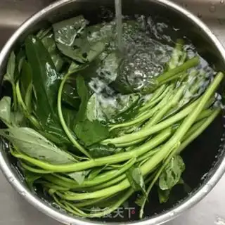 Make Garlic cabbage step 0