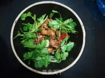 Make Spicy casserole chicken wings step 0