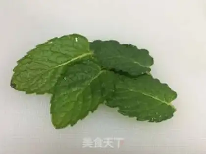 Make A peppermint lemon pasta tea step 2