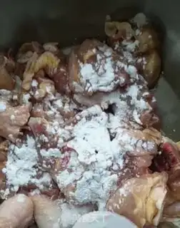 Make Spicy chicken step 1