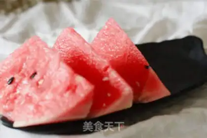Make Watermelon sandy ice step 1