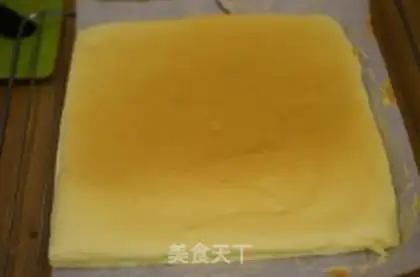 Make Cream Swiss roll step 8