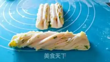 Make Onion rolls step 9