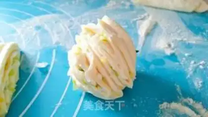 Make Onion rolls step 10