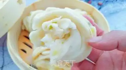 Make Onion rolls step 15
