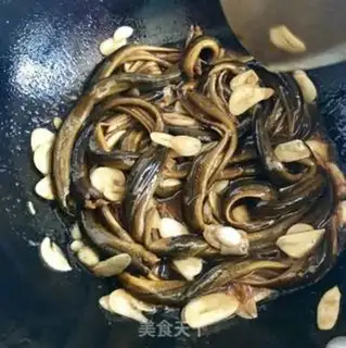 Make Swimming longfish step 7