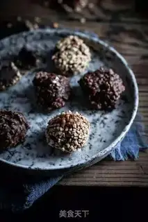 Make Chocolate truffles step 9