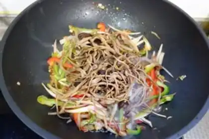 Make A dry pot of tea and mushrooms step 10
