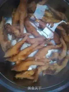 Make Frozen chicken claws step 6