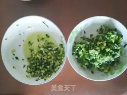 Make Cucumber vegetable dumplings step 2