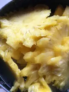 Make Pineapple sugar step 1