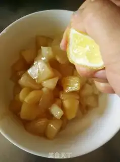 Make Twin fruit pies step 5