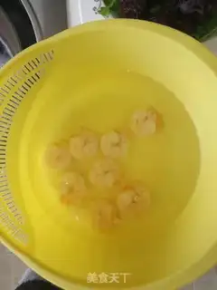 Make Seafood salad step 6