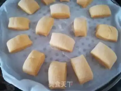 Make Pumpkin buns step 6