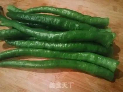 Make Skin peppers and eggs step 0