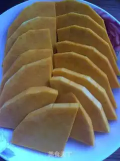 Make Sweet pumpkin step 1