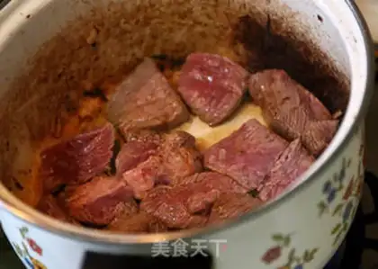 Make Curry beef rice step 6