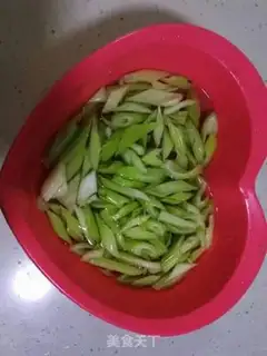 Make Celery step 1