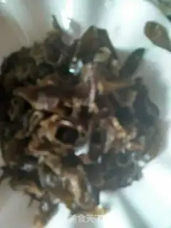 Make The fragrance of sauce step 2