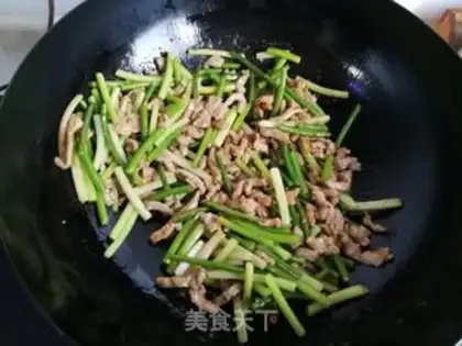Make Garlic fried meat step 5