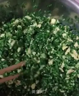 Make An egg box of celery step 6
