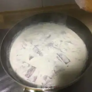 Make Cream mushroom bacon pasta step 3