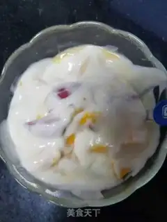 Make Yogurt and fruit step 2