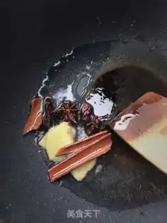 Make Potato red meat step 1