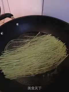 Make Fat cow spinach noodles step 0