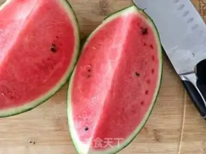 Make Fresh watermelon juice step 1