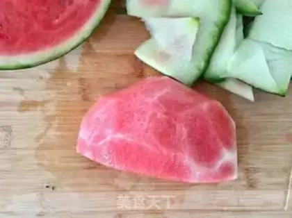 Make Fresh watermelon juice step 2