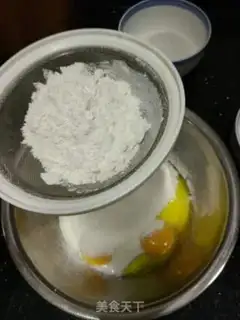 Make Butter fruit birthday cake step 3