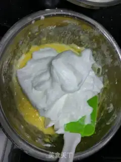Make Butter fruit birthday cake step 7
