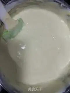 Make Butter fruit birthday cake step 8