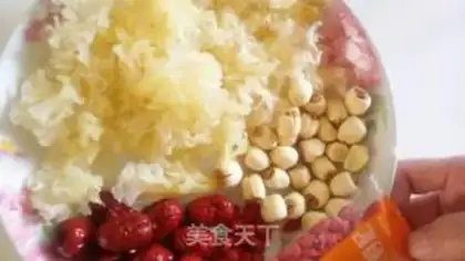 Make Silver Ear Lotus soup step 0