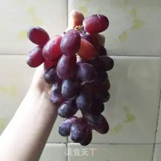 Make Pyramid grape juice step 0