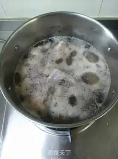 Make Ribbon seaweed soup step 0