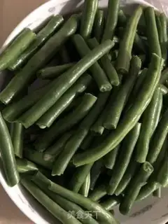 Make Potatoes with beans step 0
