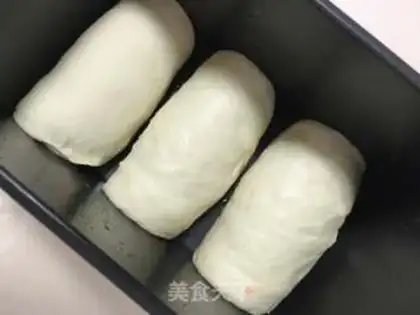 Make Hokkaido toast step 4