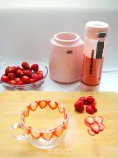 Make Strawberry yogurt step 7