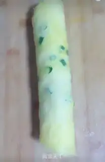 Make Breakfast egg rolls step 7