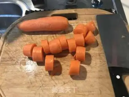 Make Carrot bread step 0