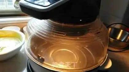 Make Cream cake step 9