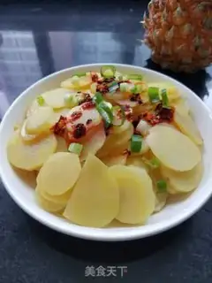 Make Potato chips with red oil step 4