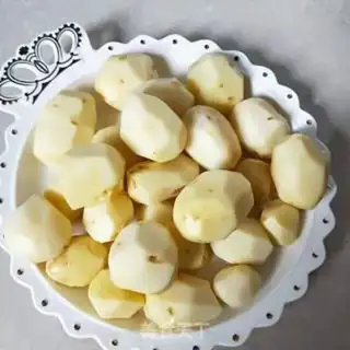 Make Spicy potatoes step 0